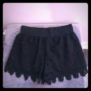 Lace trim crochet shorts